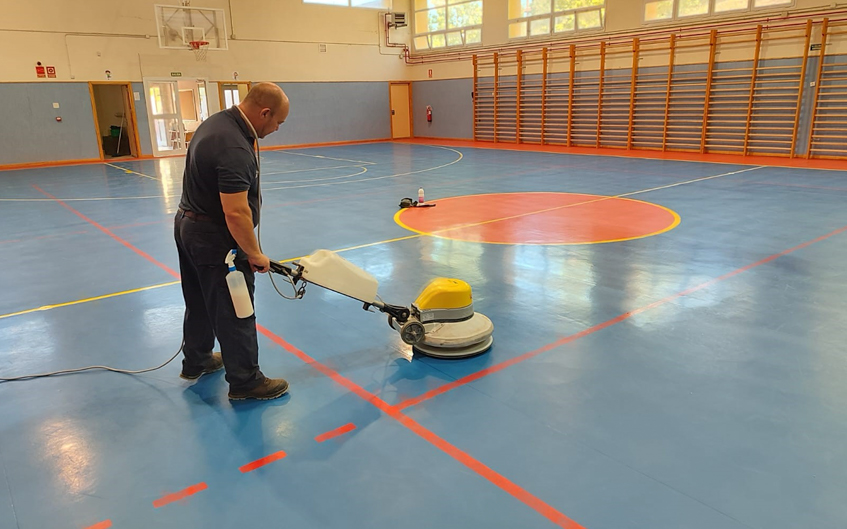 Limpieza de edificios e instalaciones deportivas
